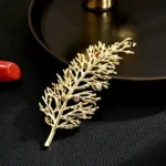 گل سینه زنانه مدل کاج با دیزاین مروارید - Image 6