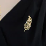 گل سینه زنانه مدل کاج با دیزاین مروارید - Image 8